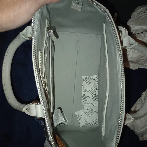 NWT Dooney & Bourke Disney 100th Anniversary collection bag - Picture 12 of 16